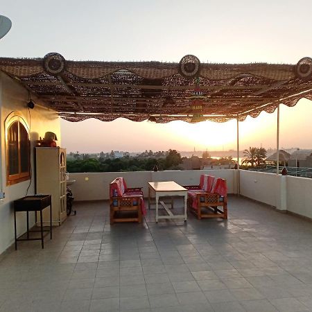 The Magic Of Luxor Private Studio Apartment On The Rooftop Exterior foto